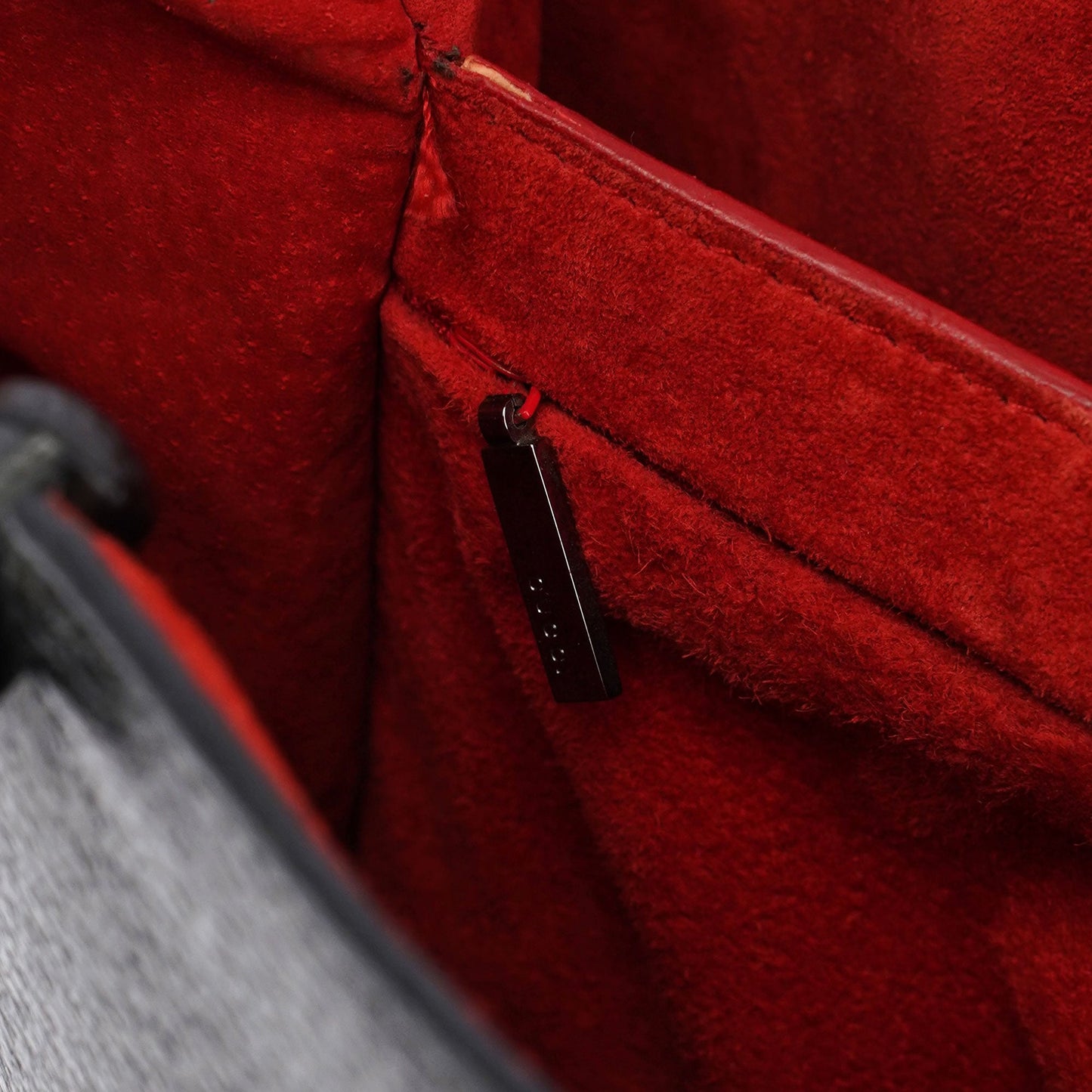 Black Bamboo Tote Red Int