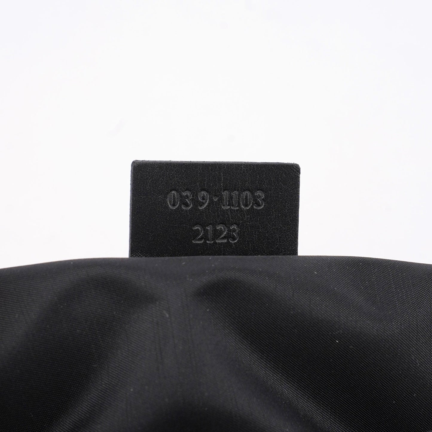 Black Canvas Boat Pochette