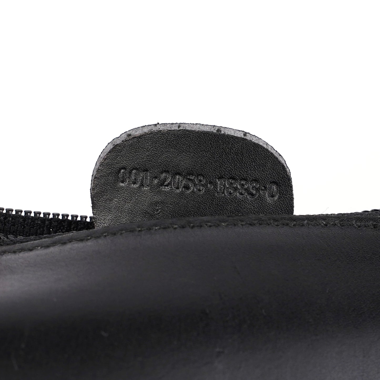 Black Leather Bamboo Shoulder Bag W/ Pouch