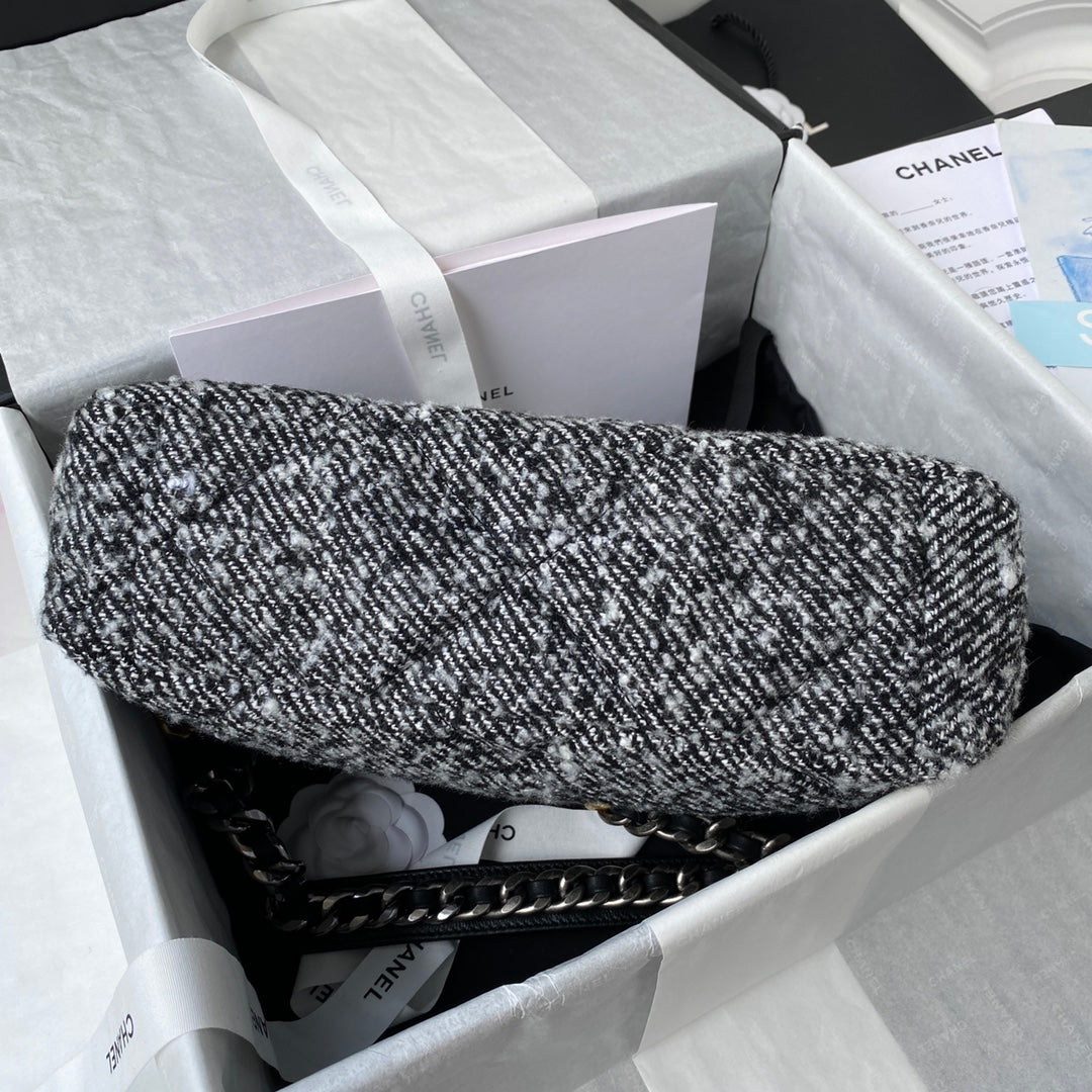 Chanel - Luxury Bag - CHL - 932