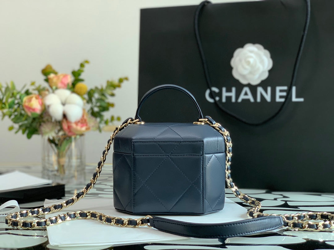 Chanel - Luxury Bag - CHL - 918