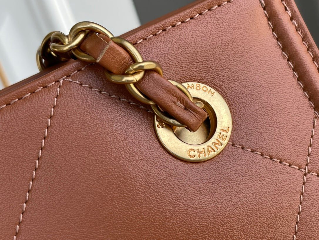 Chanel - Luxury Bag - CHL - 909