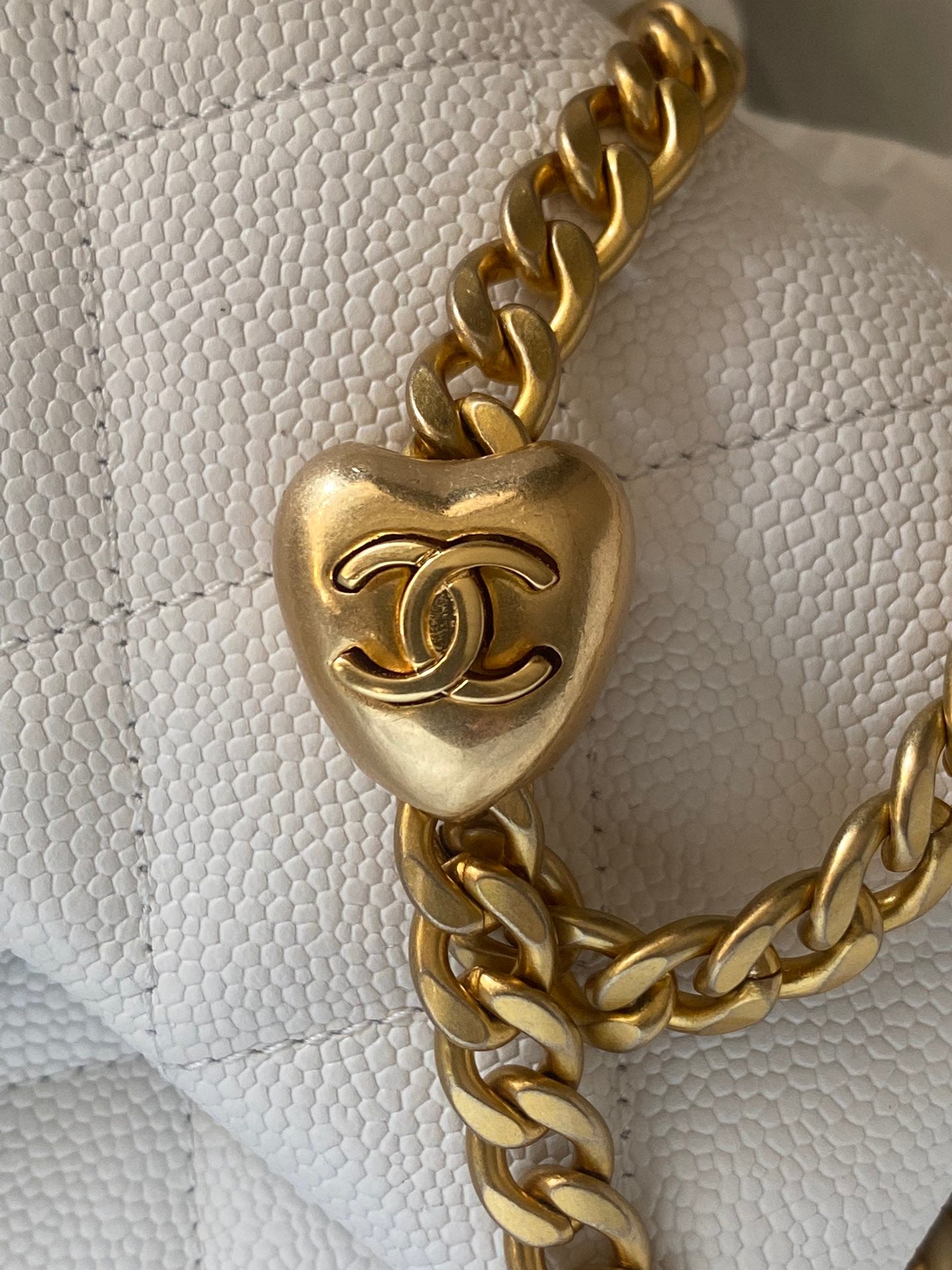 Chanel - Luxury Bag - CHL - 358