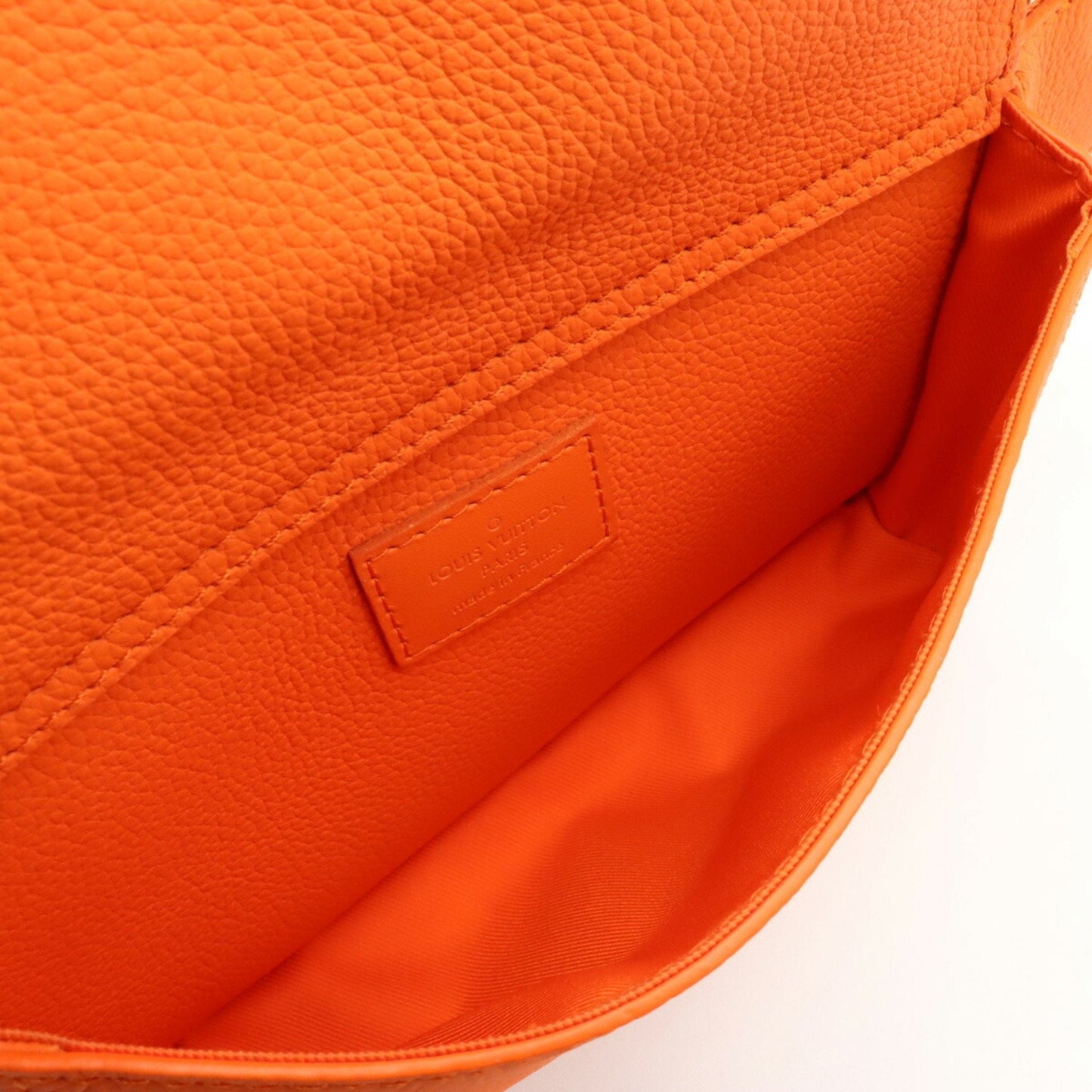 Louis Vuitton Takeoff  Leather Shoulder Bag ()