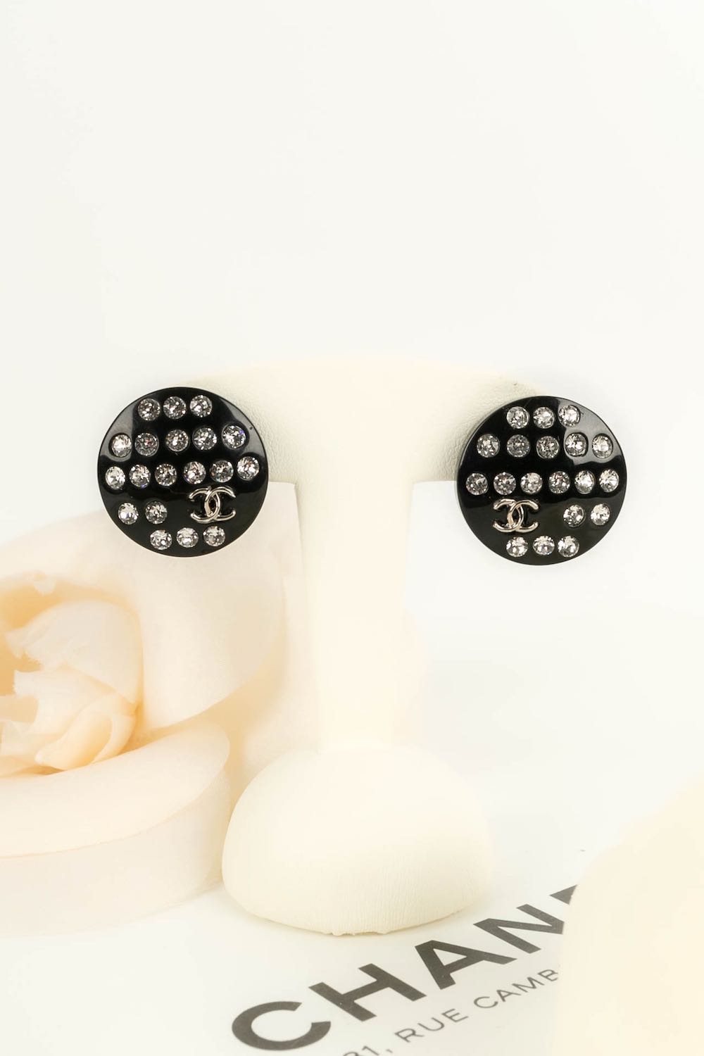 Boucles d'oreilles Chanel Défilé