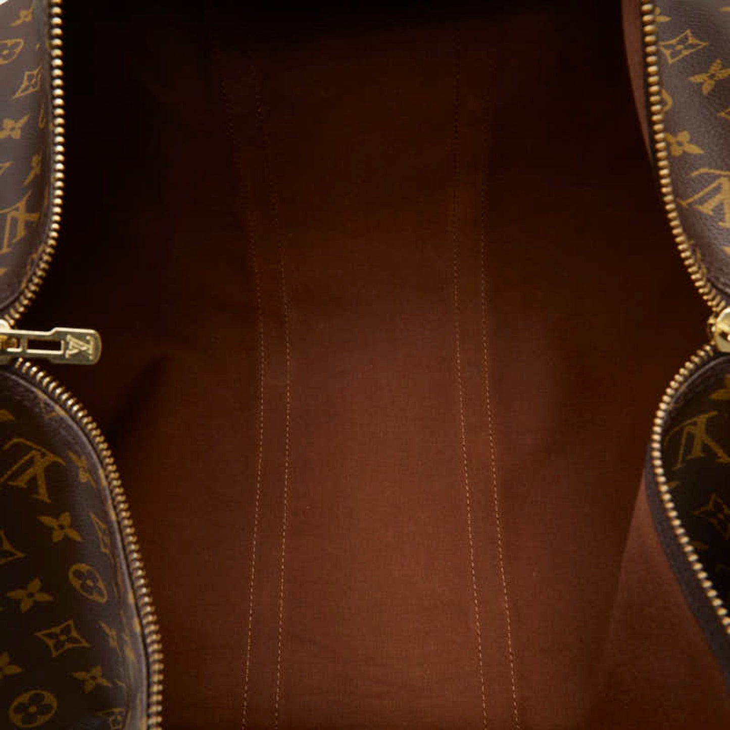 Louis Vuitton Keepall 55  Canvas Travel Bag ()