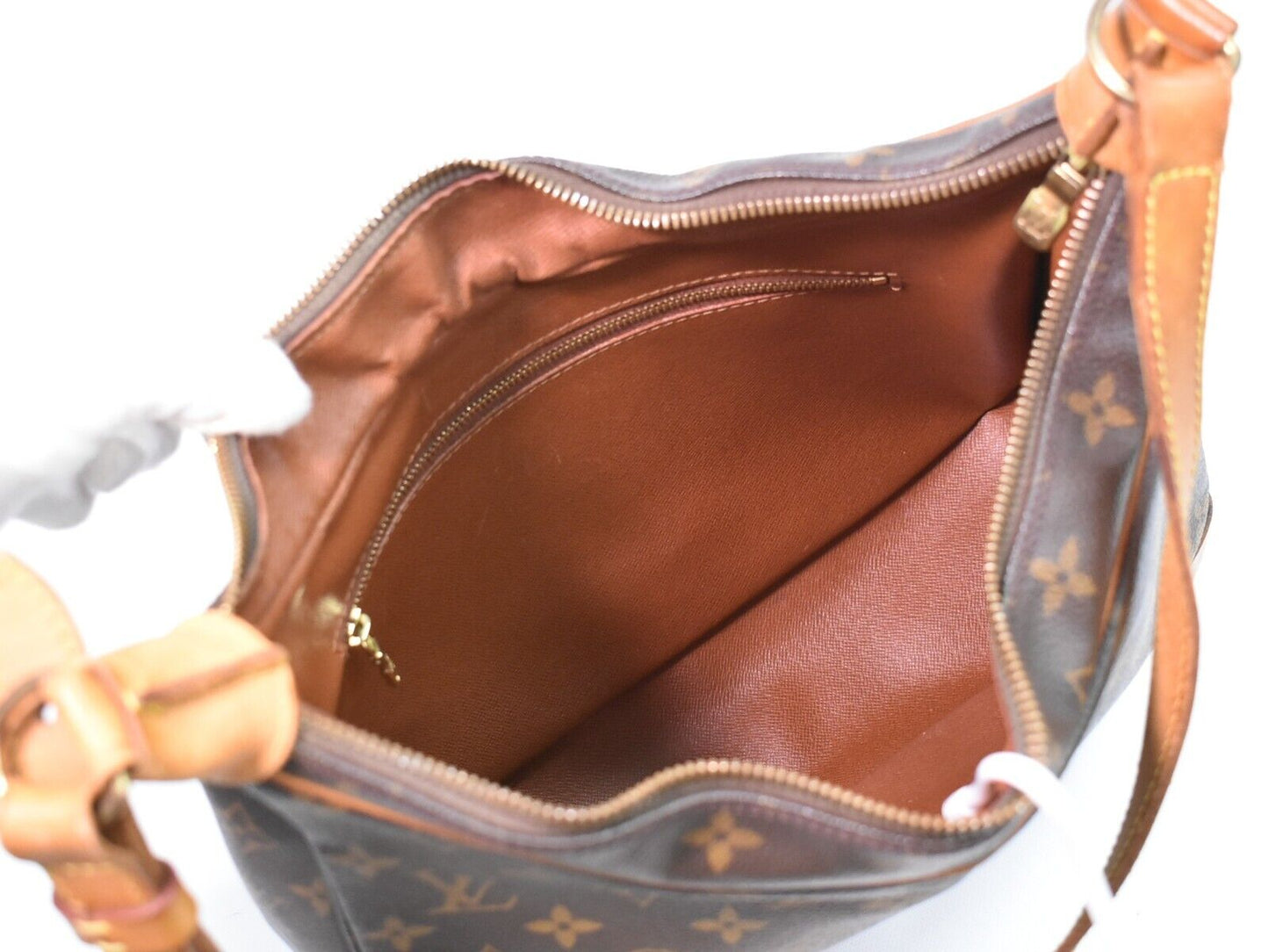 Louis Vuitton Boulogne  Canvas Shoulder Bag ()