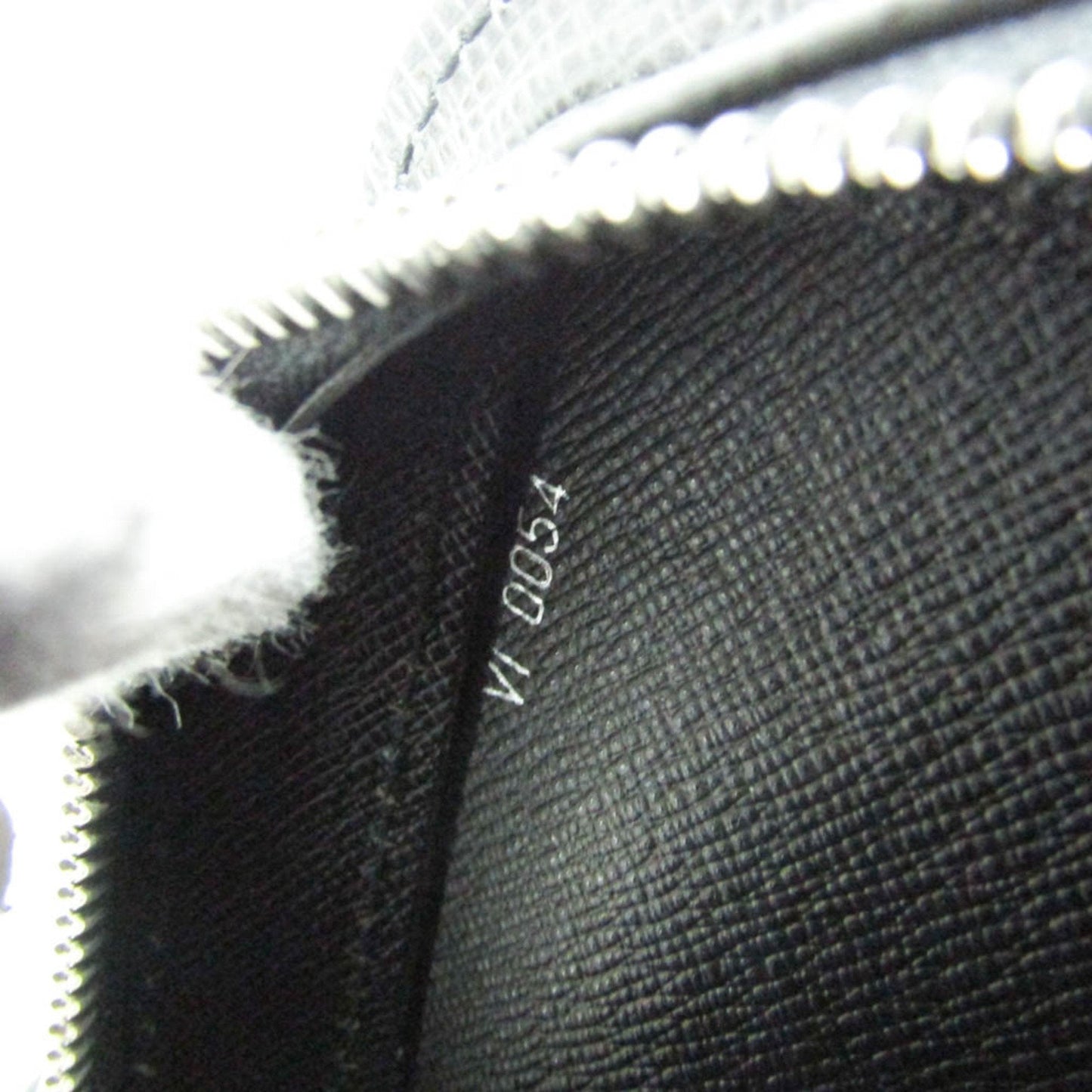 Louis Vuitton Baikal  Leather Clutch Bag ()