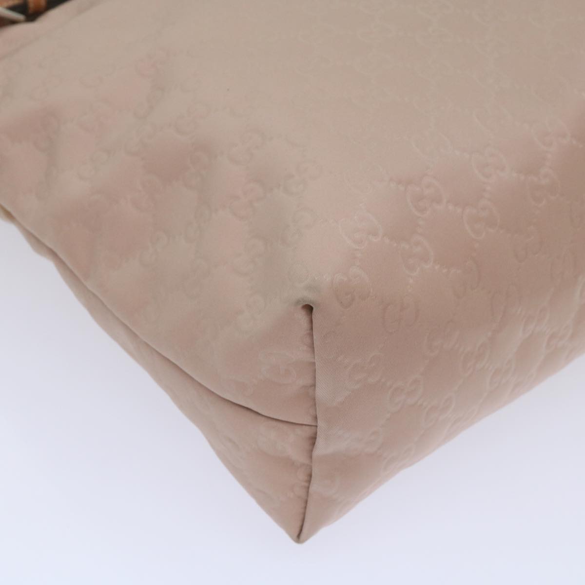 Gucci Gg Nylon Pink Synthetic Shoulder Bag ()