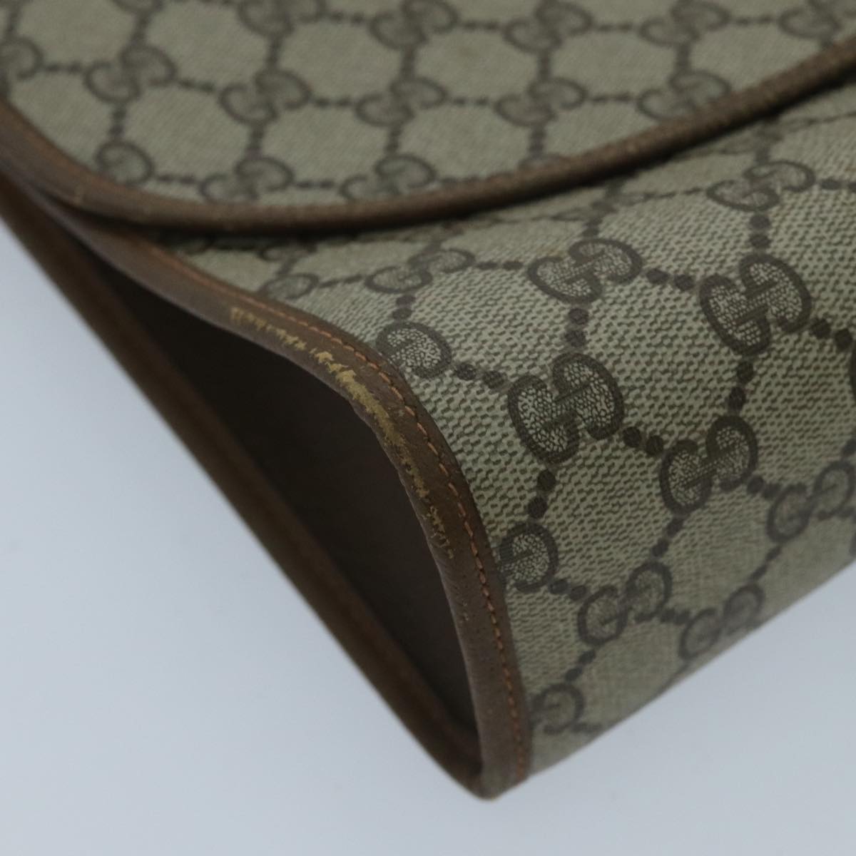 Gucci Beige Canvas Clutch Bag ()