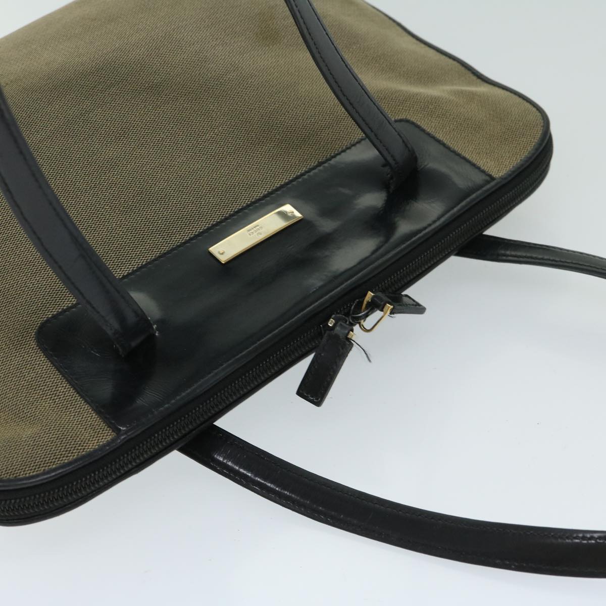 Gucci Beige Canvas Shoulder Bag ()