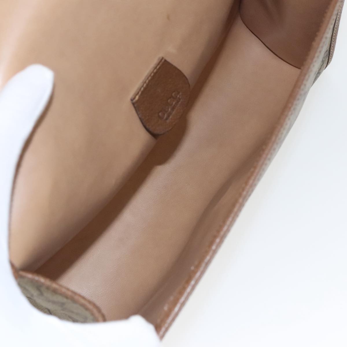 Gucci Gg Supreme Brown Canvas Clutch Bag ()