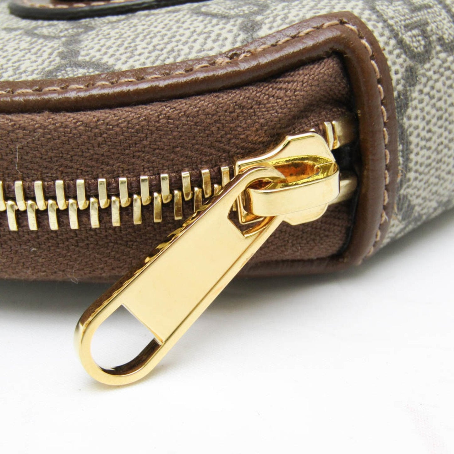 Gucci Horsebit Beige Calfskin Wallet  ()