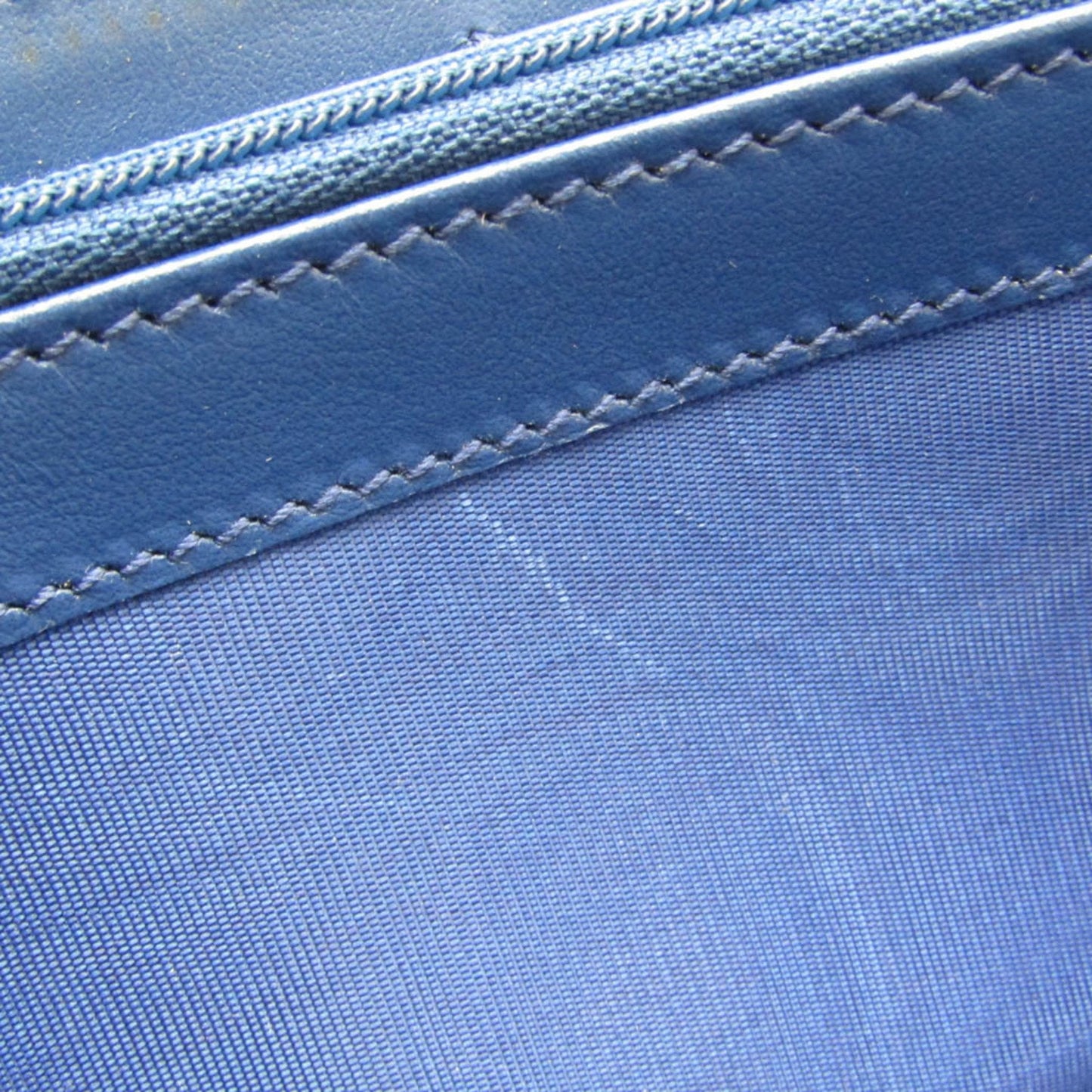 Gucci Diamante Navy Leather Wallet  ()