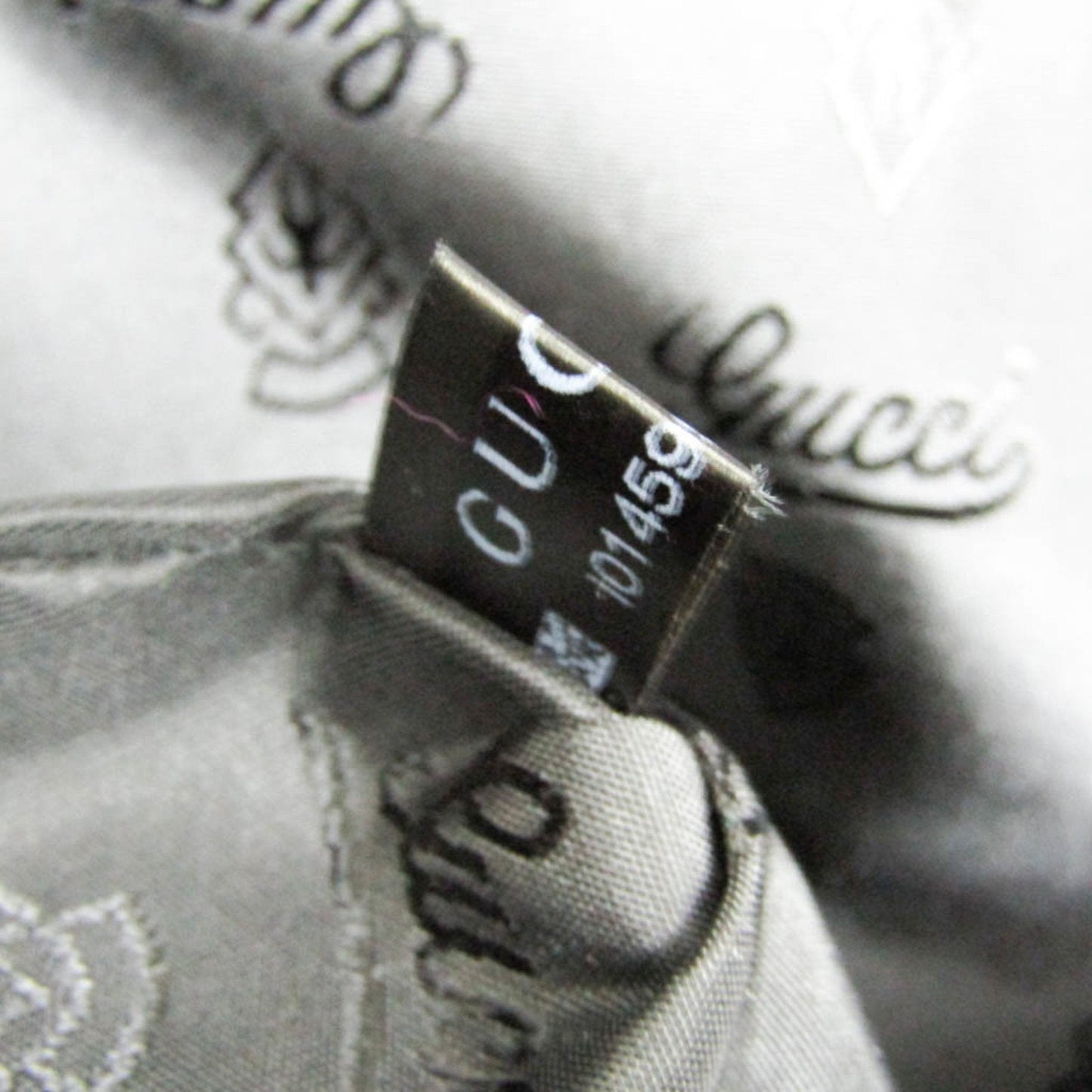 Gucci Guccissima Black Leather Handbag ()