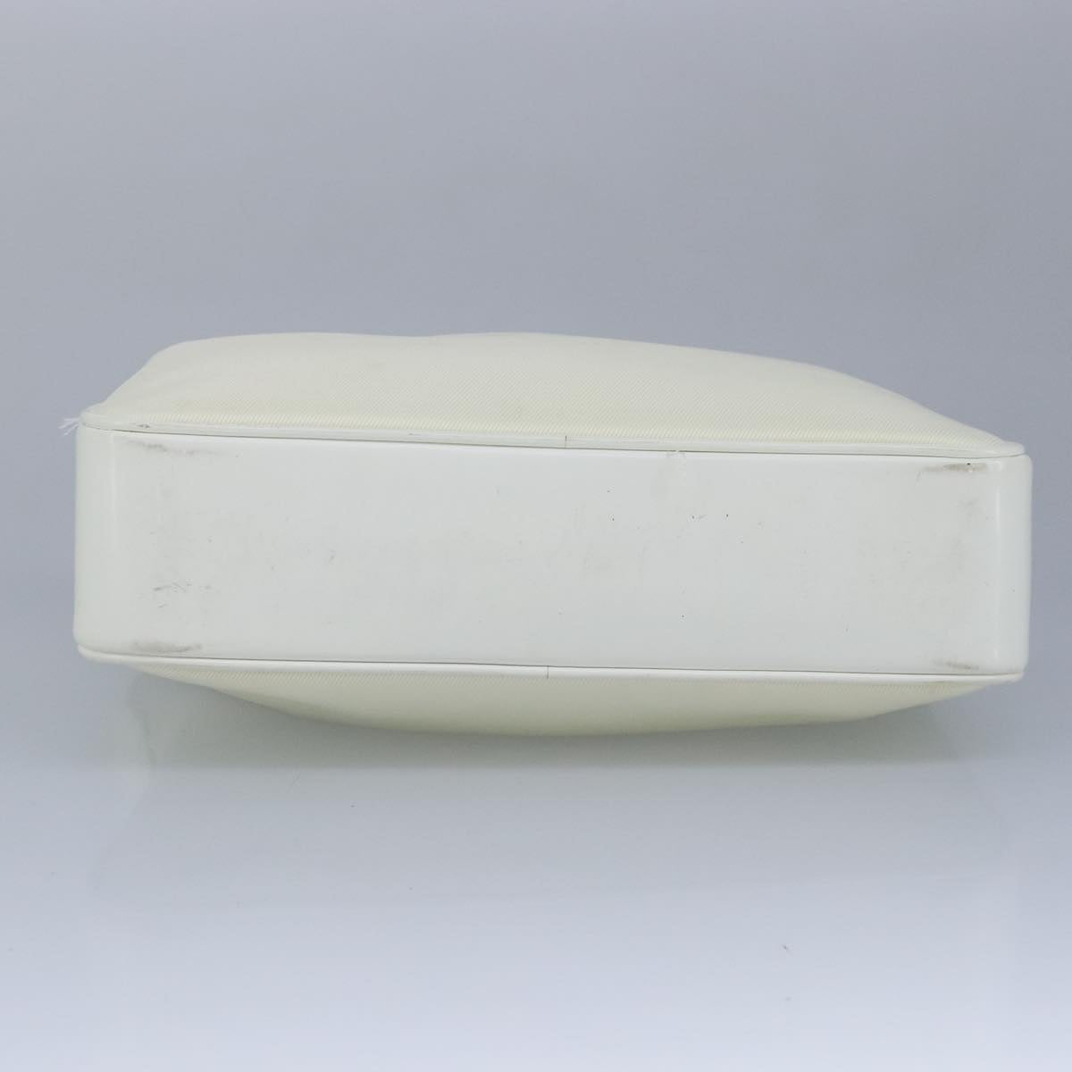 Gucci Bamboo Beige Synthetic Handbag ()