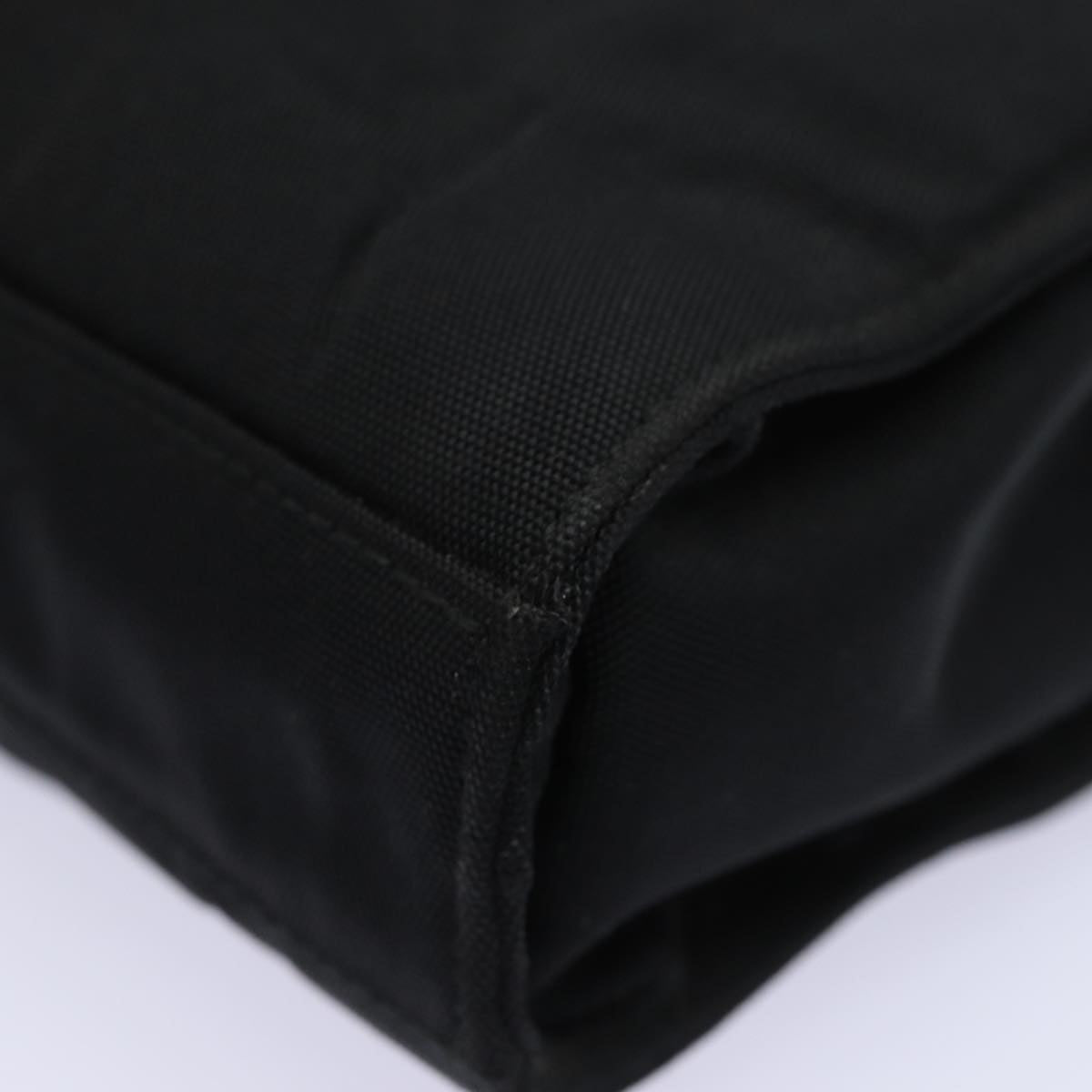 Gucci Black Synthetic Handbag ()