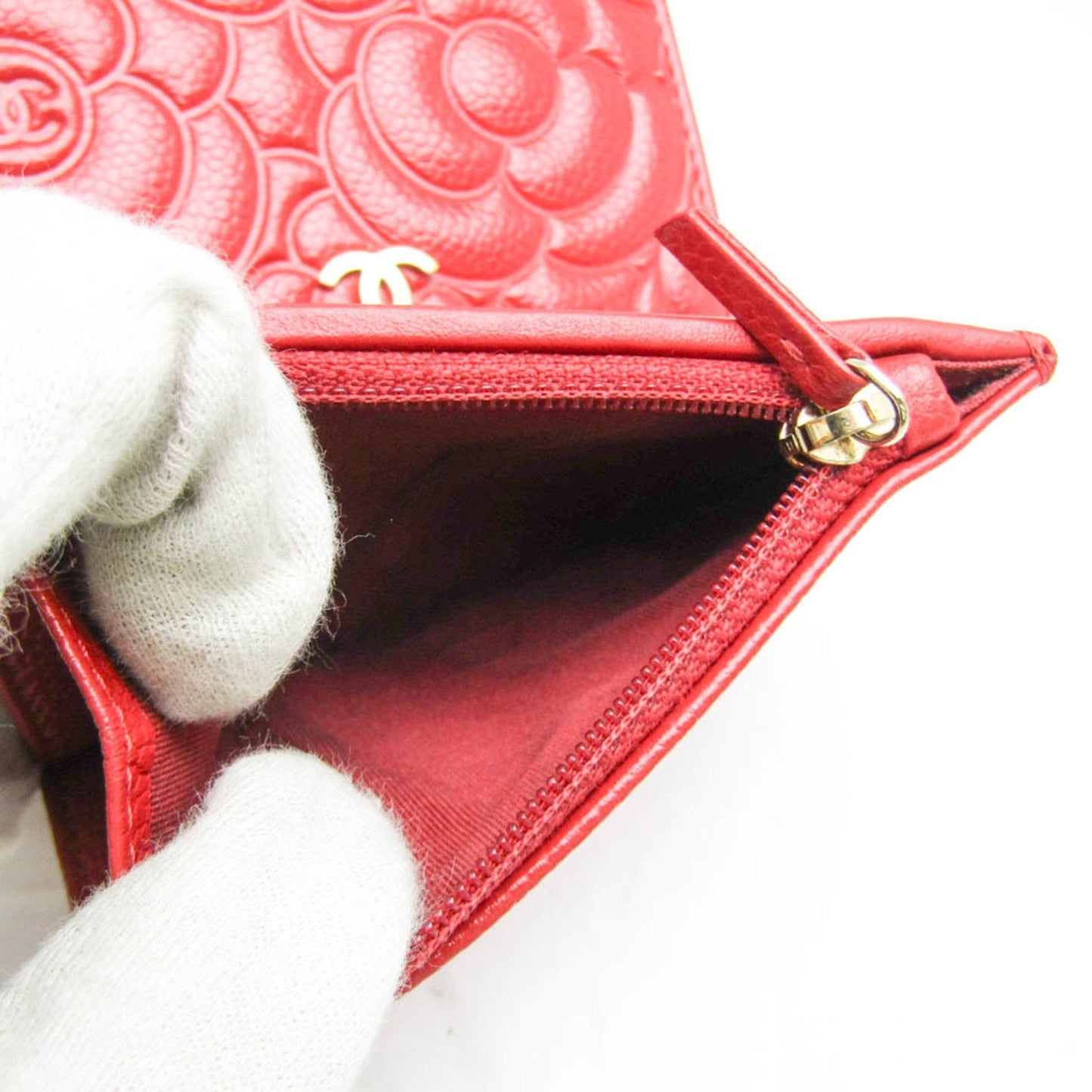 Chanel Camellia Red Leather Wallet  ()