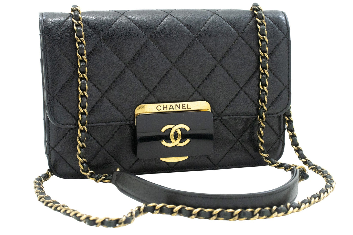 Chanel Black Leather Shoulder Bag ()