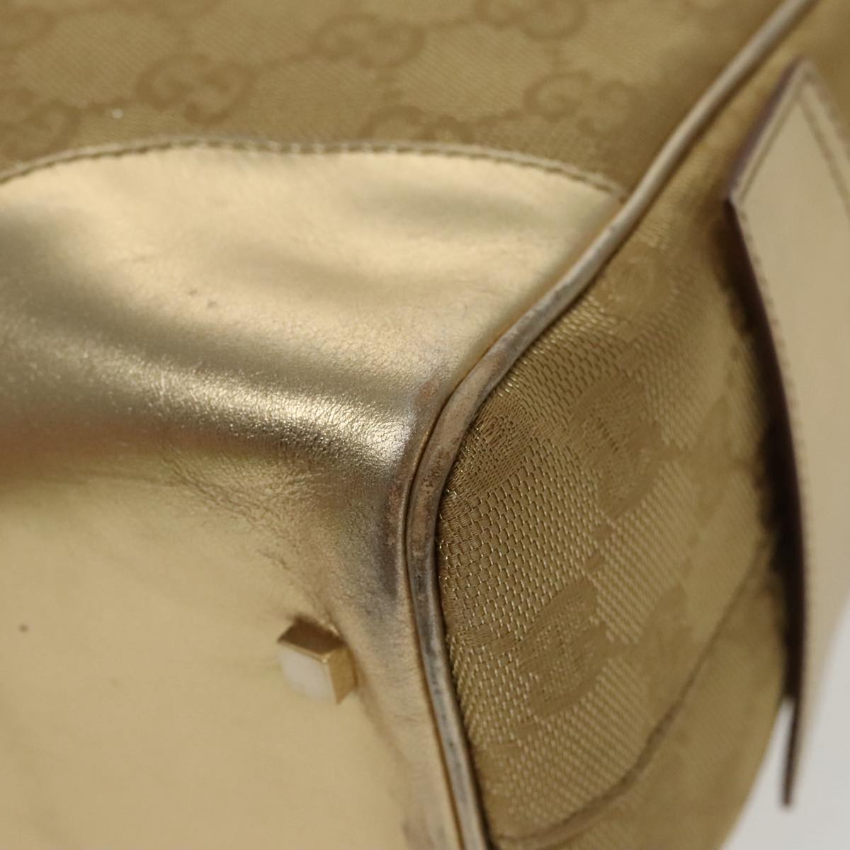 Gucci Gold Canvas Handbag ()