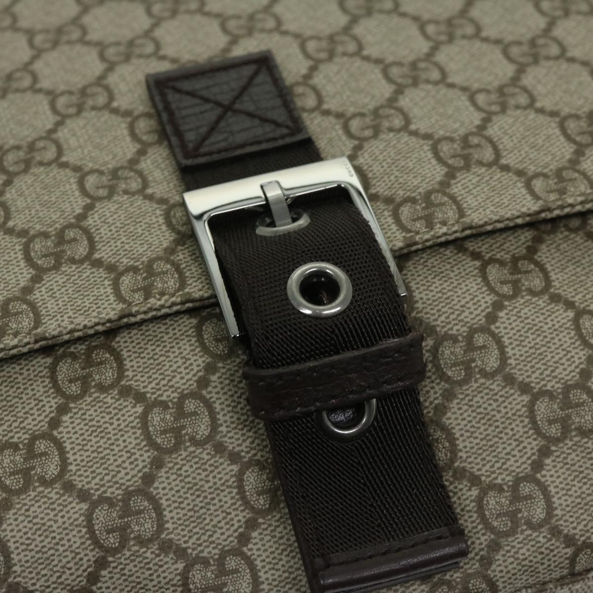 Gucci Gg Supreme Beige Canvas Shoulder Bag ()