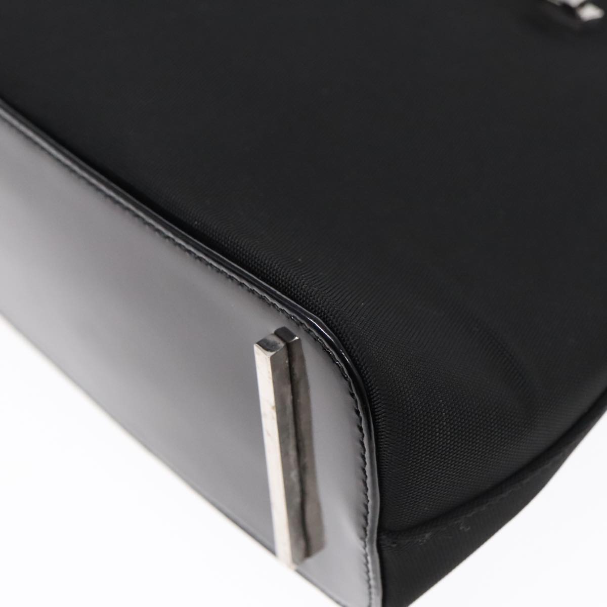 Gucci Black Canvas Shoulder Bag ()