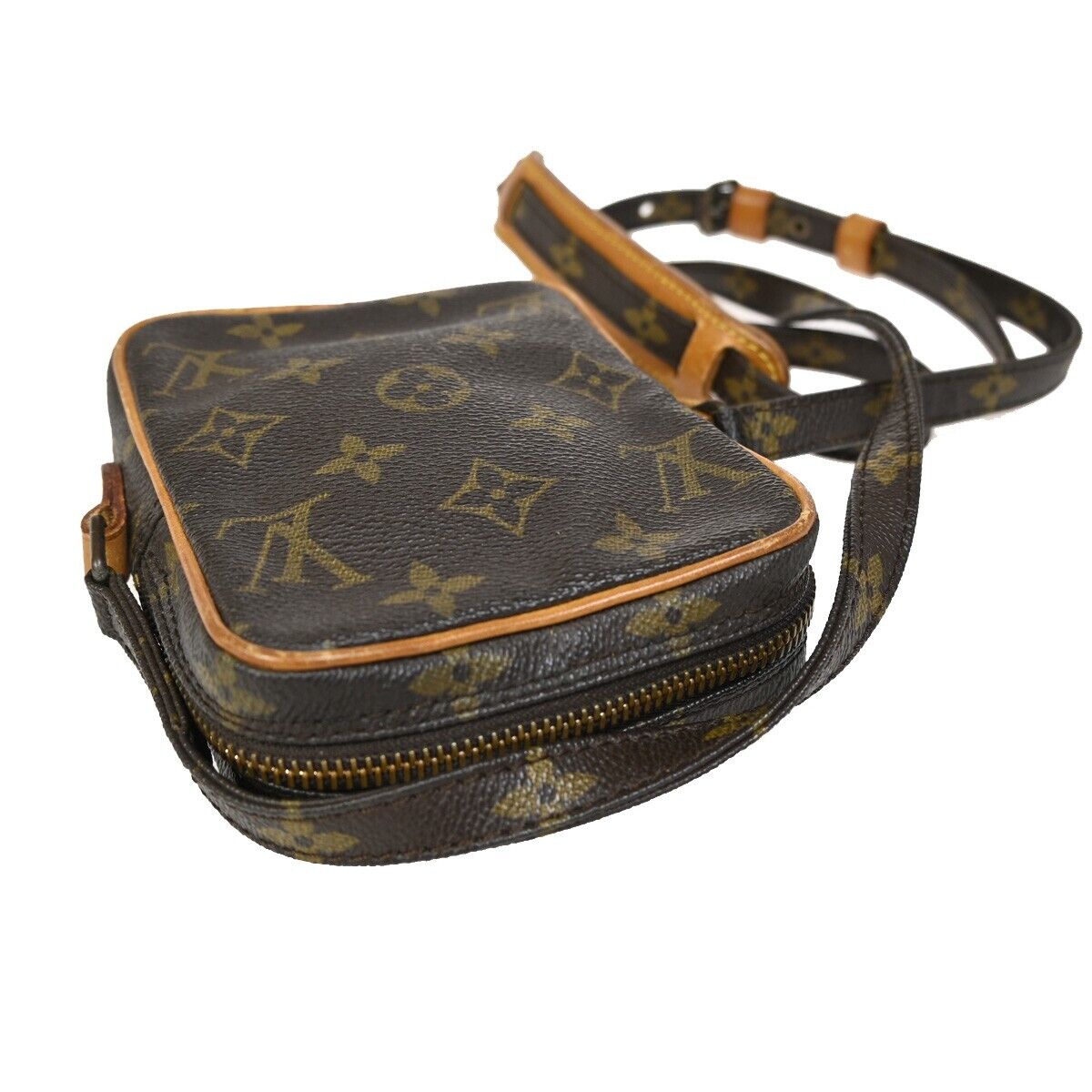 Louis Vuitton Danube   Plated Shoulder Bag ()