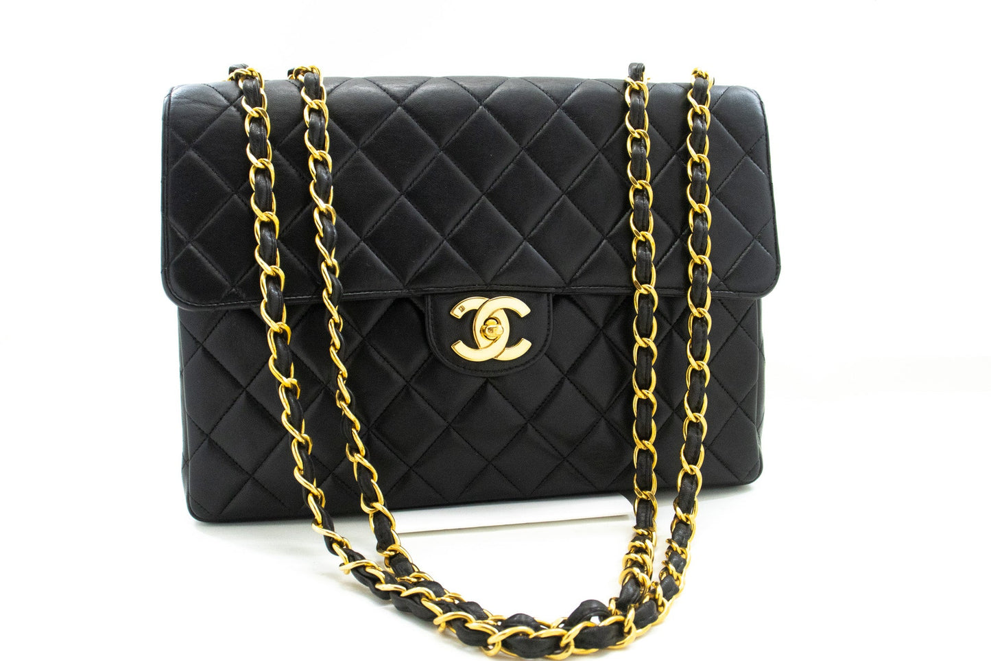 Chanel Black Leather Shoulder Bag ()