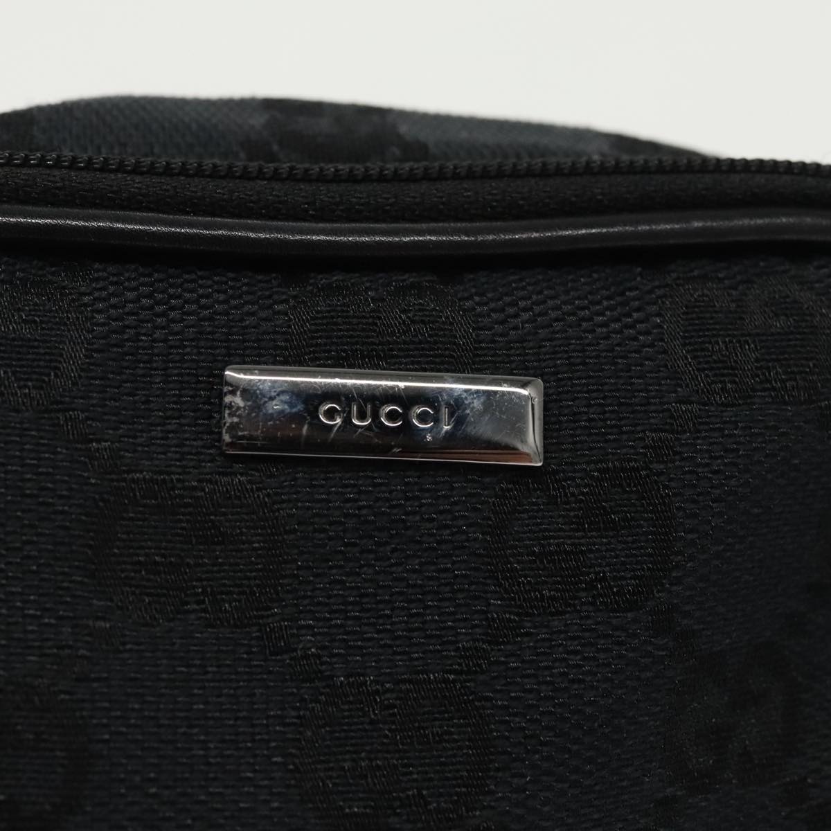 Gucci Black Canvas Shoulder Bag ()