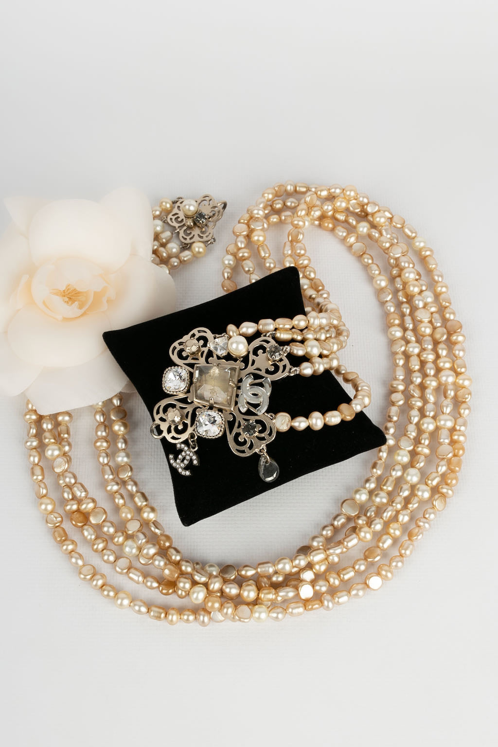 Collier de perles Chanel Automne 2006