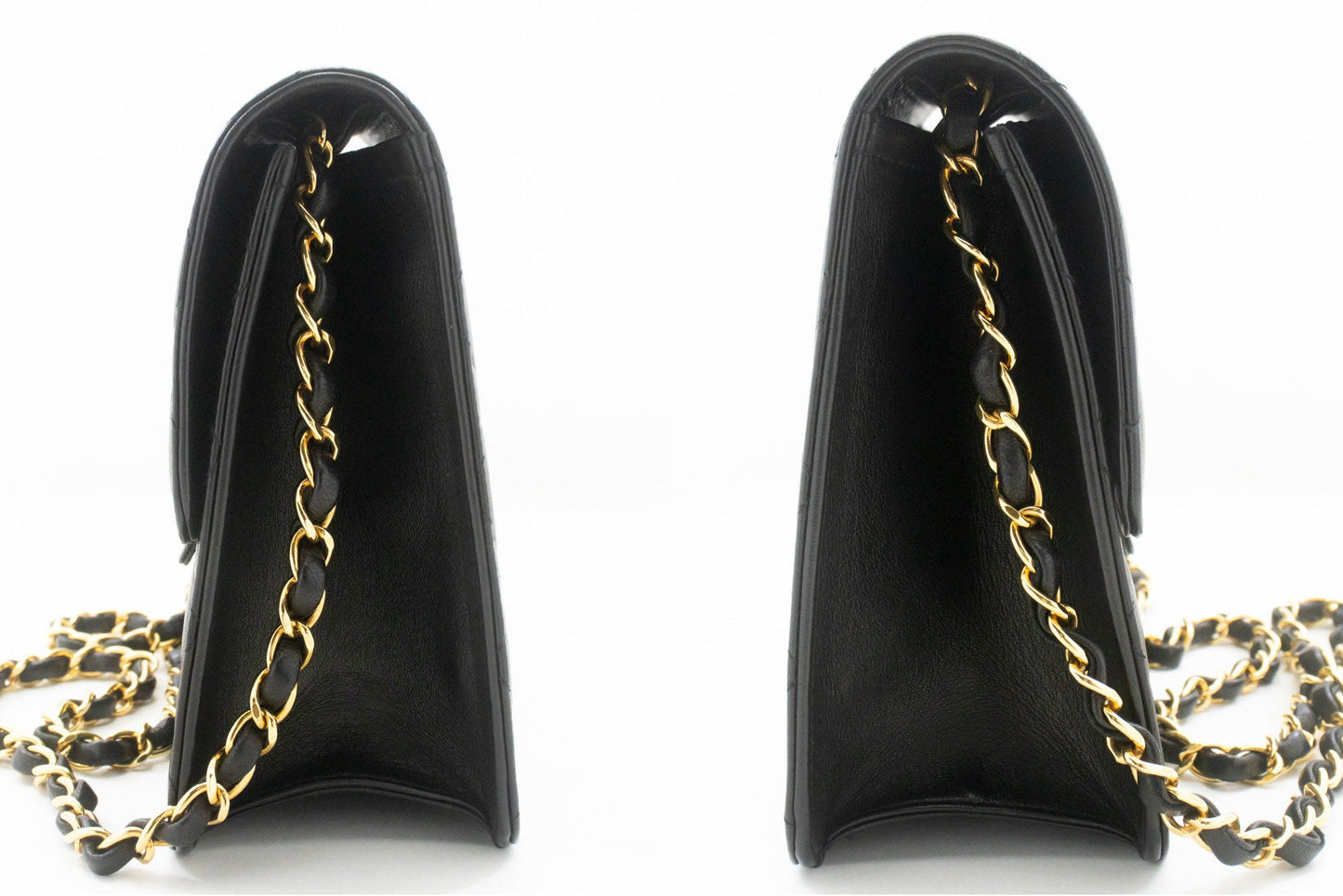 Chanel Black Leather Shoulder Bag ()