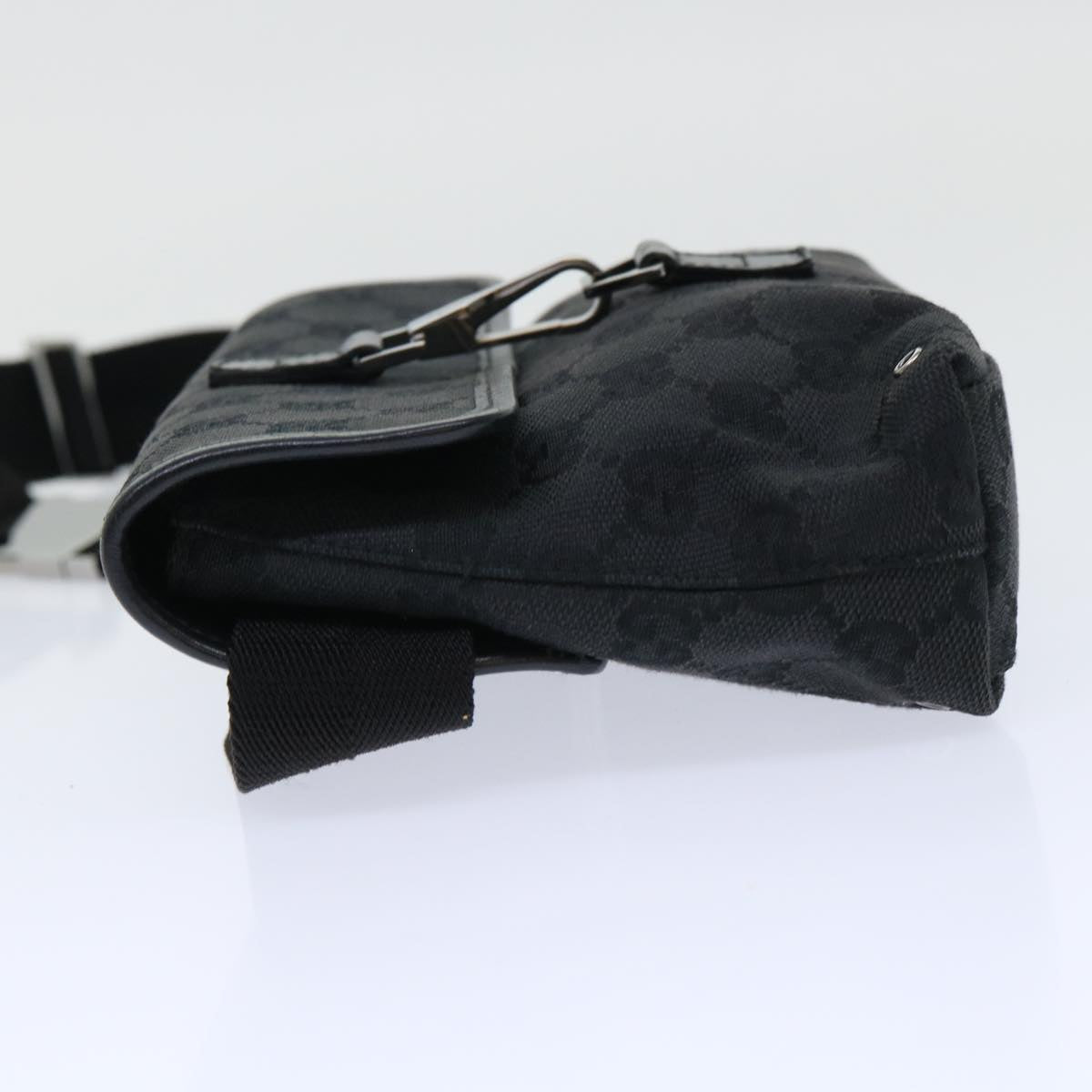 Gucci Gg Canvas Black Canvas Shoulder Bag ()