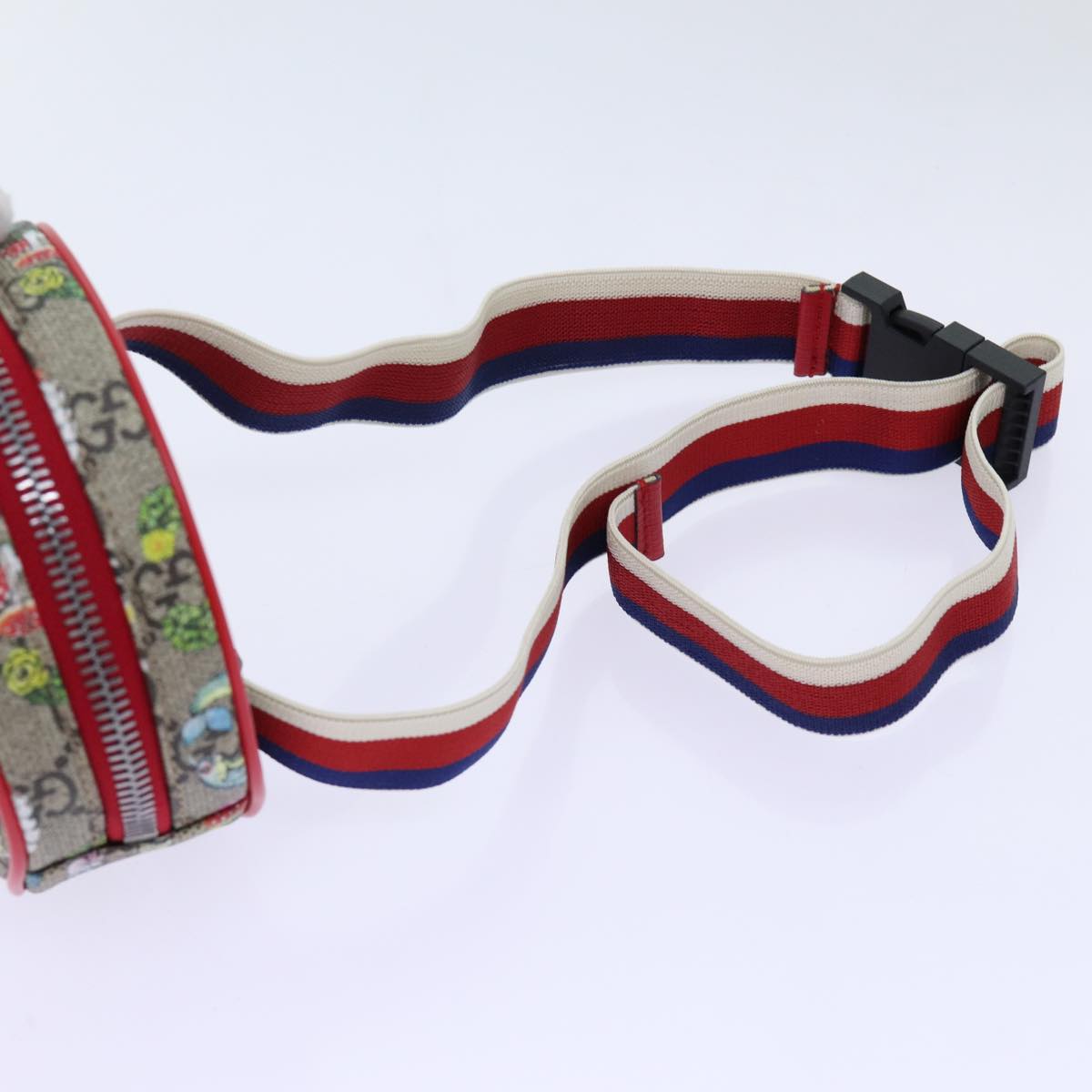 Gucci Gg Supreme Beige Cloth Clutch Bag ()