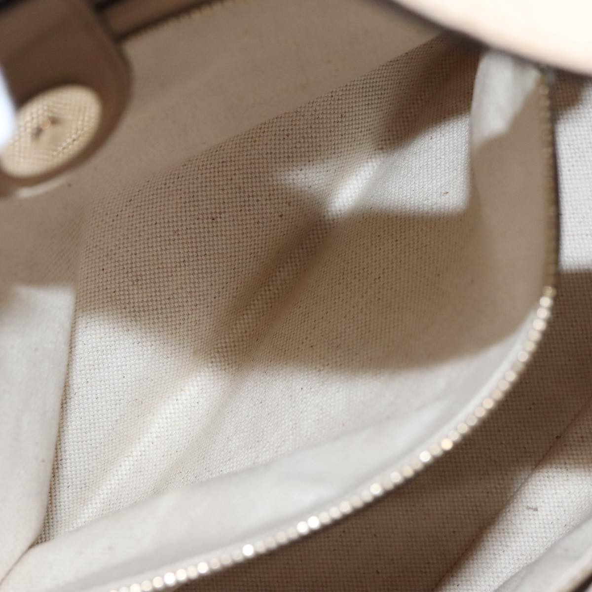 Gucci Bamboo Beige Canvas Shoulder Bag ()