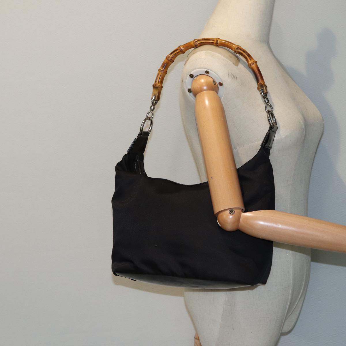 Gucci Bamboo Black Synthetic Shoulder Bag ()