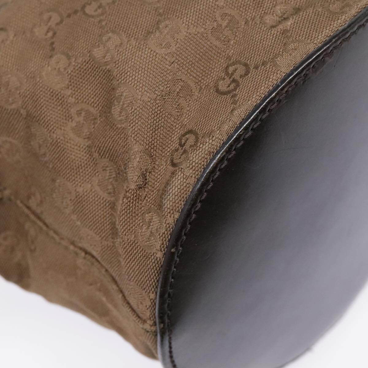 Gucci Brown Canvas Shoulder Bag ()