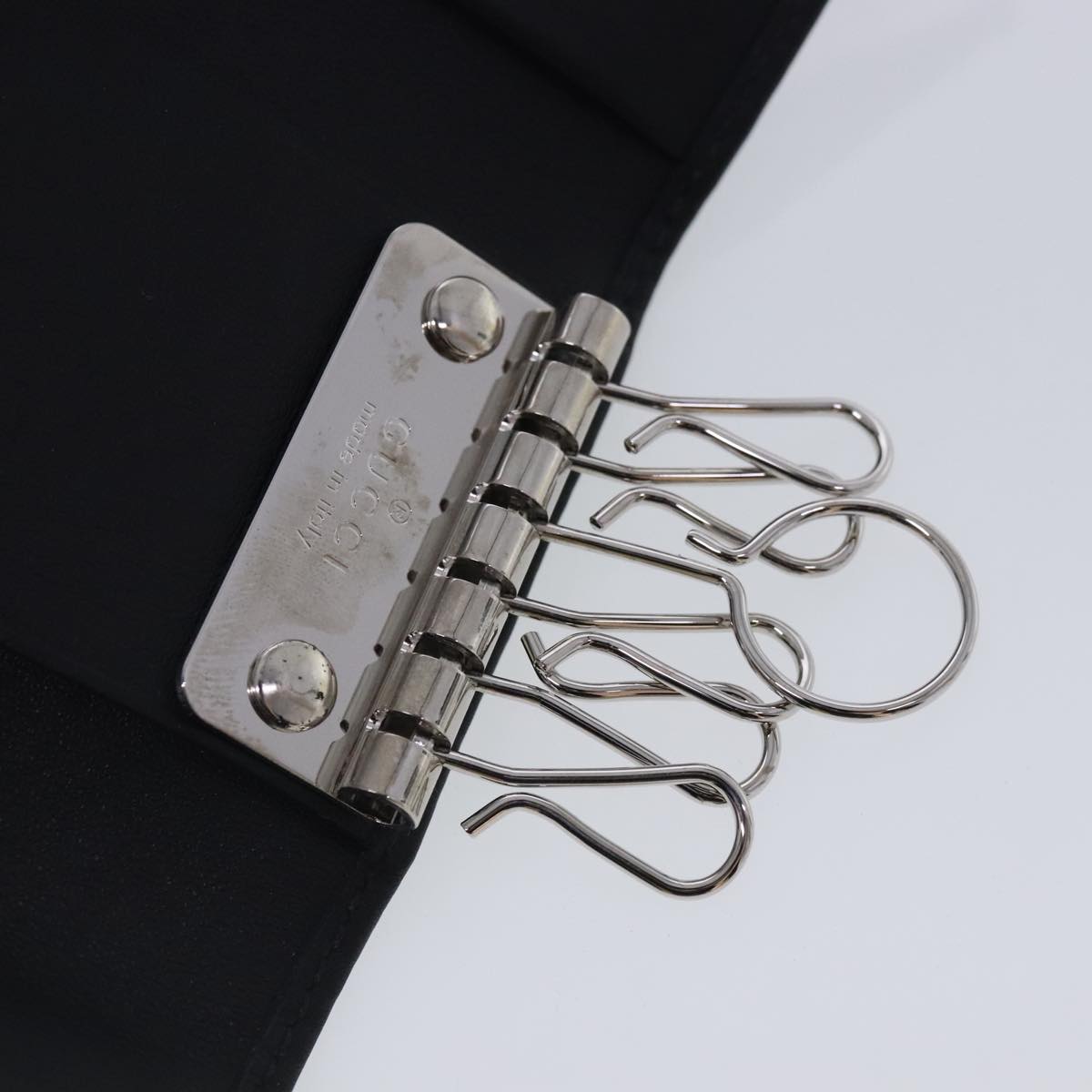 Gucci Key Case Black Leather Wallet  ()
