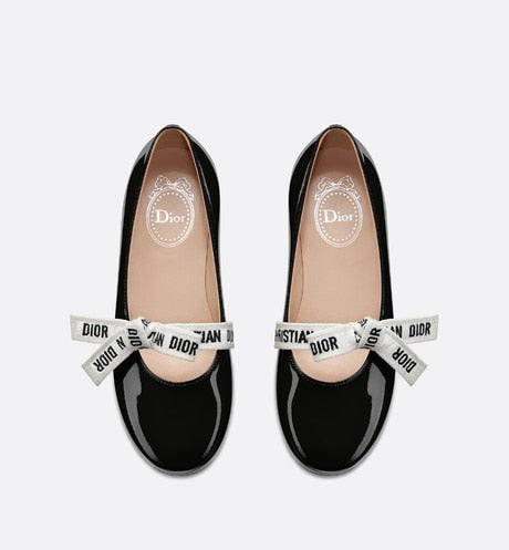 Ballerina Flat • Black Patent Calfskin
