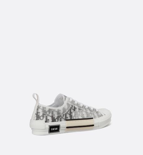B23 Low-Top Sneaker • White and Black Dior Oblique Canvas