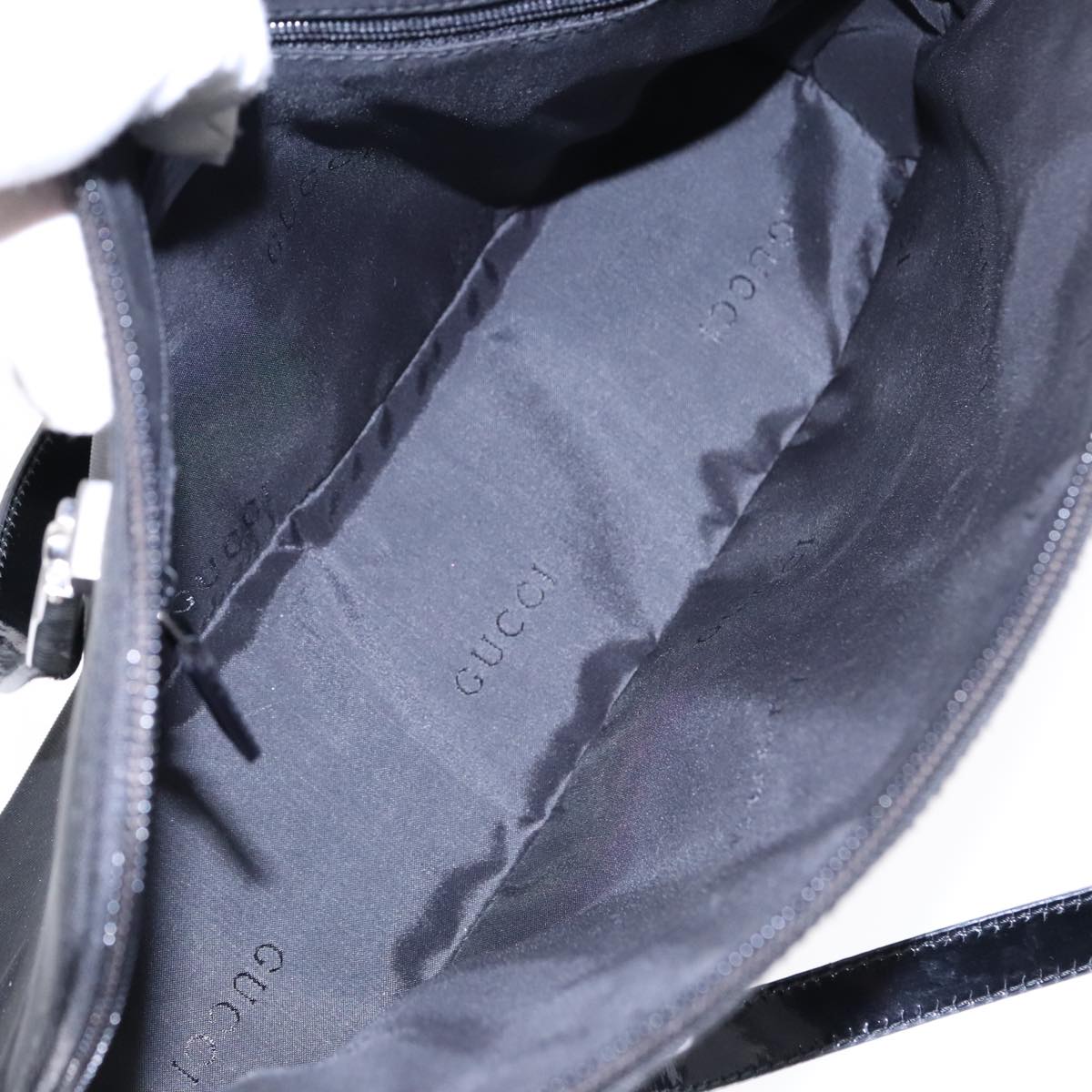 Gucci Black Canvas Shoulder Bag ()