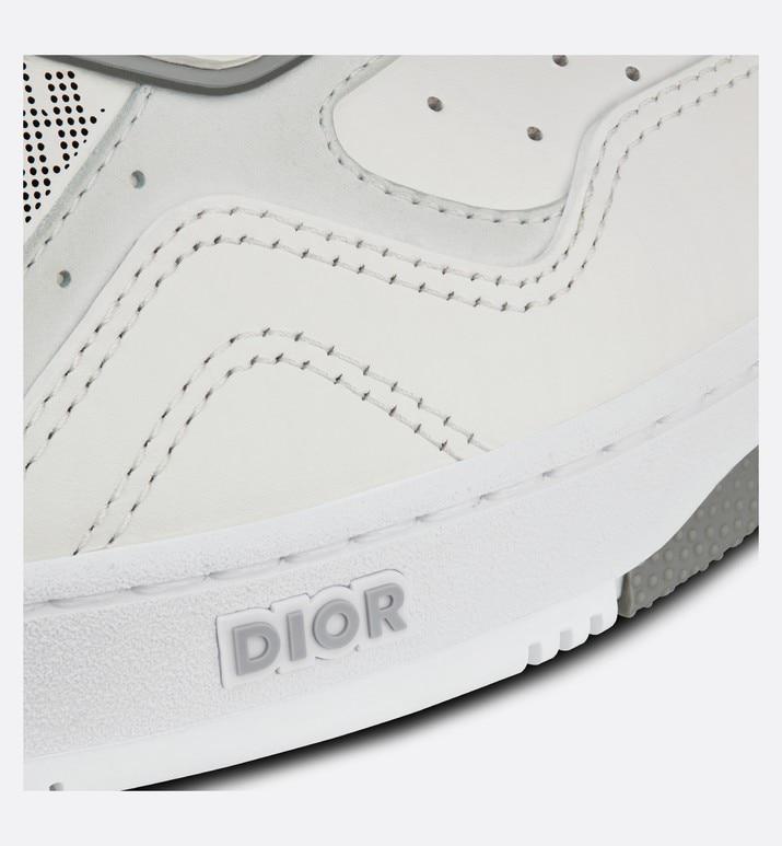 B27 Low-Top Sneaker • White and Gray Smooth Calfskin with White Dior Oblique Galaxy Leather