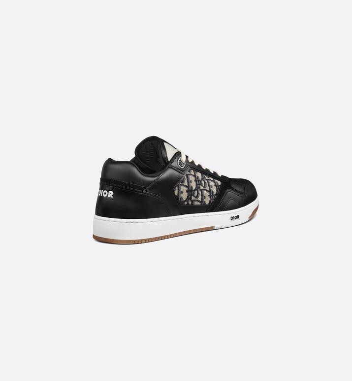 B27 Low-Top Sneaker • Black Smooth Calfskin with Beige and Black Dior Oblique Jacquard