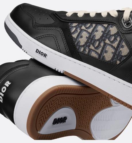 B27 Low-Top Sneaker • Black Smooth Calfskin with Beige and Black Dior Oblique Jacquard