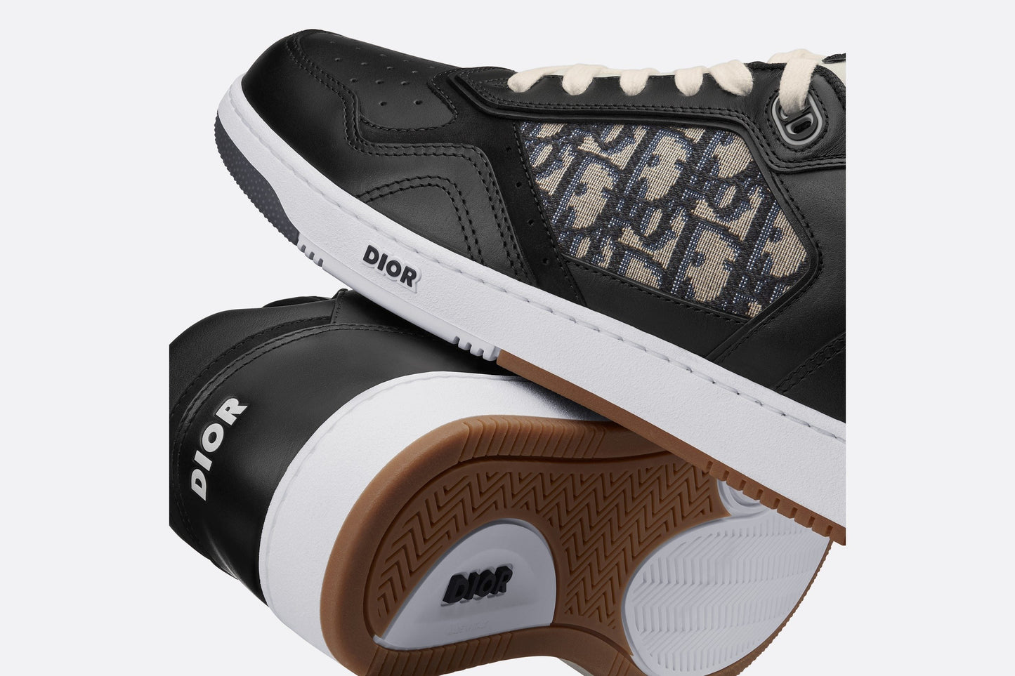 B27 Low-Top Sneaker • Black Smooth Calfskin with Beige and Black Dior Oblique Jacquard
