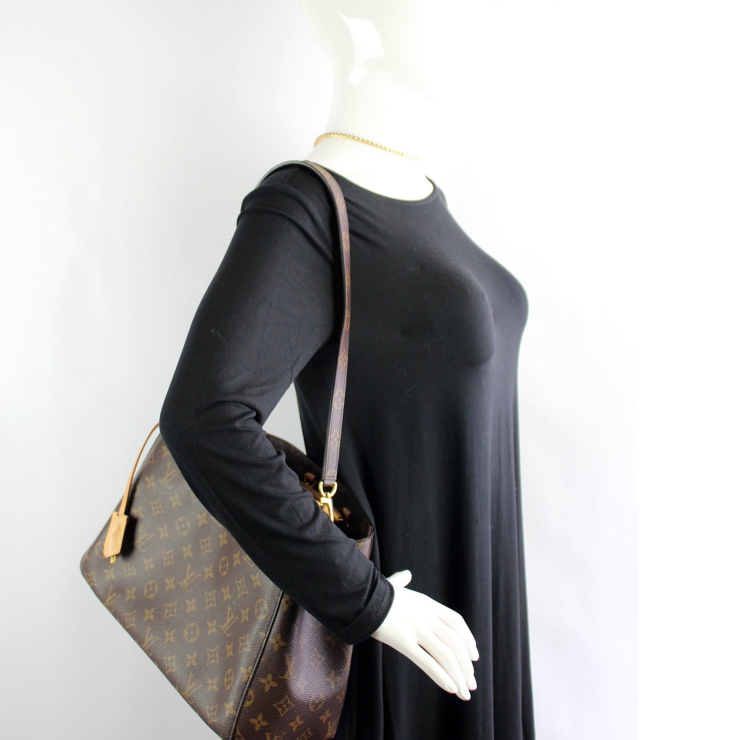 Montaigne MM Monogram