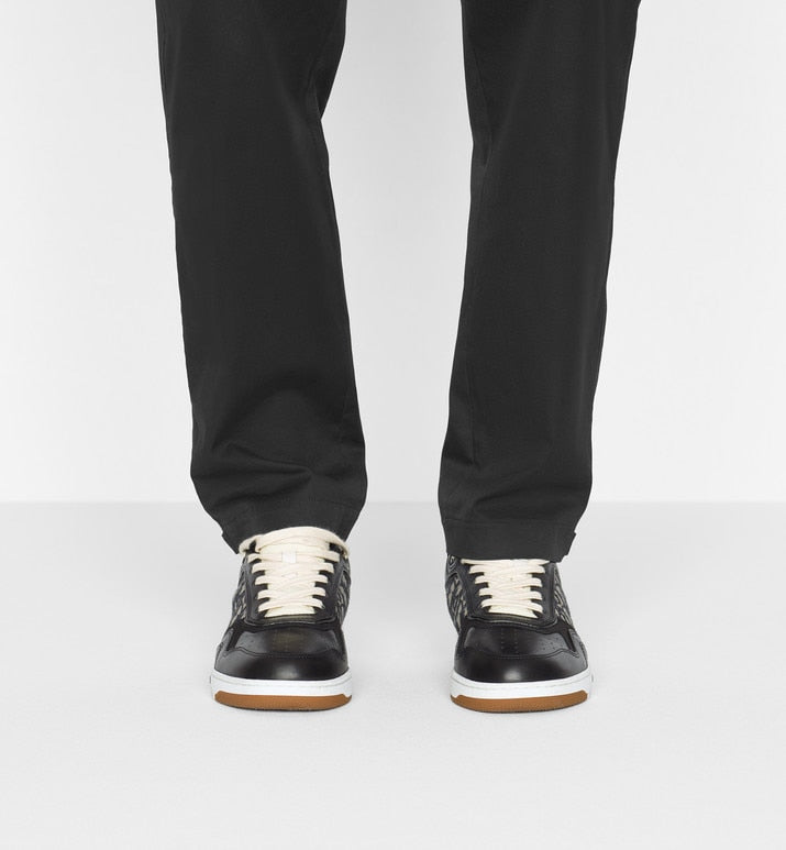 B27 Low-Top Sneaker • Black Smooth Calfskin with Beige and Black Dior Oblique Jacquard