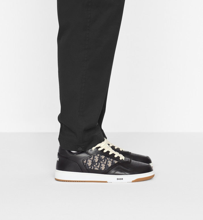 B27 Low-Top Sneaker • Black Smooth Calfskin with Beige and Black Dior Oblique Jacquard