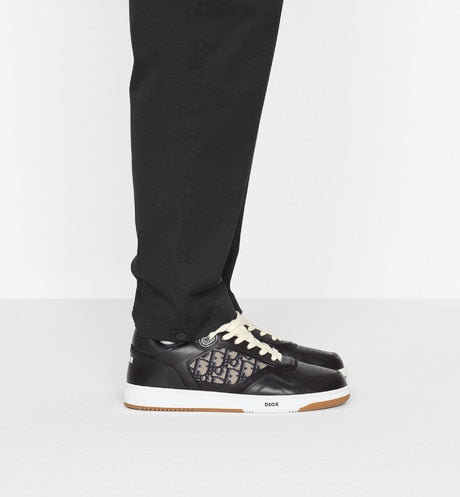 B27 Low-Top Sneaker • Black Smooth Calfskin with Beige and Black Dior Oblique Jacquard