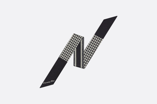 30 Montaigne Mitzah Scarf • Black and White Silk Twill