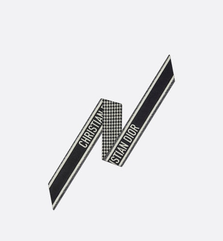 30 Montaigne Mitzah Scarf • Black and White Silk Twill